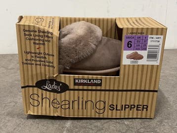 Veiling - Kirkland signature pantoffels maat 37 grijs, Kleding | Dames, Schoenen, Nieuw