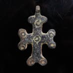 Middeleeuwen, kruisvaardersperiode Brons Kruis - 35.5 mm -