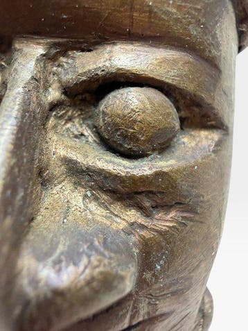 Collectie van 3 bronzen maskers – West-Afrikaanse traditie –, Antiek en Kunst
