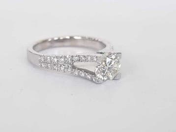 Verlovingsring - 18 karaat Witgoud - 1.29ct. tw. Diamant