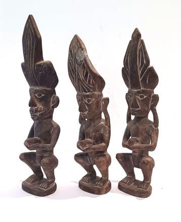 Beelden Adu - Nias - Hout - Indonesië - 20e eeuw