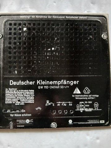 Kraftwerk - RADIO-ACTIVITY - Disque vinyle - Stéréo - 1975