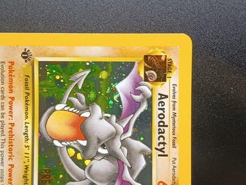 Pokémon - 1 Card - Aerodactyl first edition Prerelease First, Hobby & Loisirs créatifs, Jeux de cartes à collectionner | Pokémon