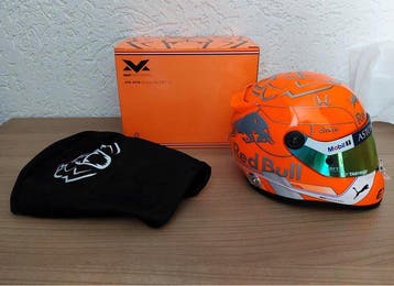 Schuberth 1:2 - Voiture miniature - Max Verstappen helm - GP