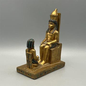 Replica van het oude Egyptische Beeld: Zittende Godheid en