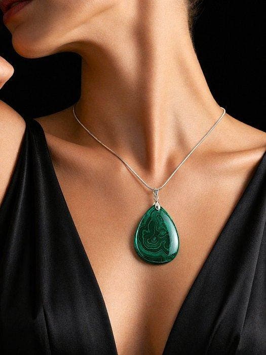Collier de malachite – grande pierre ovale verte, bijoux en, Antiquités & Art, Curiosités & Brocante