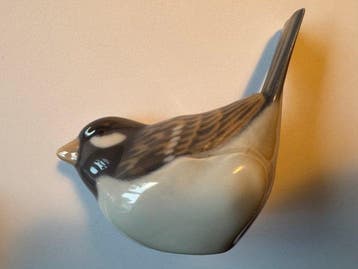 Royal Copenhagen - Erik Nielsen - Beeldje, Mus - 8 cm -