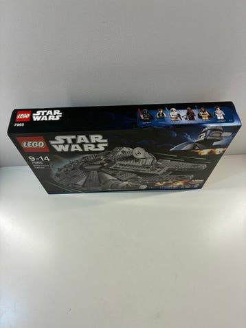 Lego Set - 7965 - Star Wars - MILENNIUM FALCON - BRAND NEW -