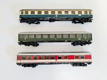 Märklin H0 - Modeltrein personenwagen (11) - Rijtuigen en, Nieuw