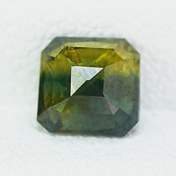 Zonder minimumprijs - 1 pcs Geel, Groen Saffier - 1.04 ct -