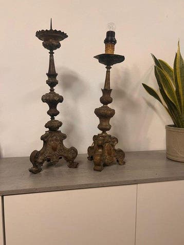Kandelaber (2) - Messing, Hout - Een paar imposante