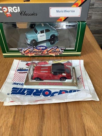 Majorette & Corgi - Speelgoed Morgan - Morris Minor Police