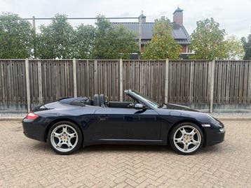 Porsche - 911 - 997 Carrera - 2005
