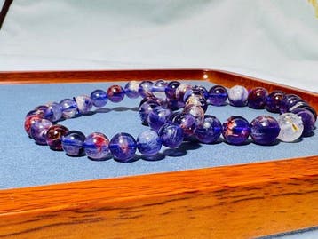 ***NO RESERVE*** Ensemble de bracelets Super Seven – Une