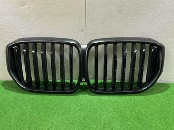 Calandre BMW X5 G05 LCI 2023-  M-Pack Satin Mat, Ophalen, Utilisé, Avant, BMW