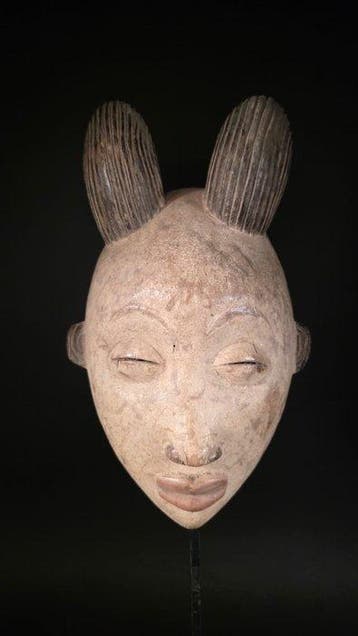 Houten masker - Punu Lumbo - Gabon (Zonder minimumprijs)