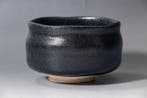 Yuzuguro (Yuzu Black) Geglazuurd steengoed theebowl -