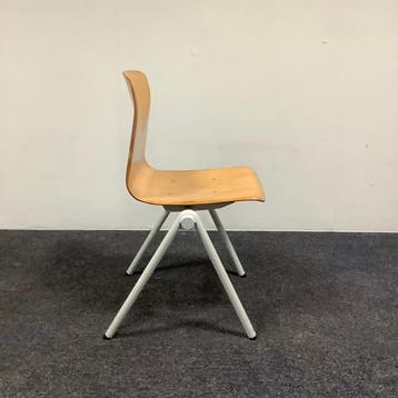 pagholz schoolstoel, stapelstoel, zithoogte 44 cm, beuken, Huis en Inrichting, Stoelen, Gebruikt, Hout, Eén