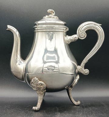 Christofle, No Reserve - Theepot - Pompadour - Verzilverd -