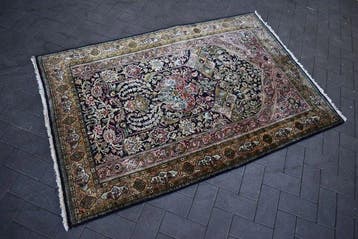 Isphahan - Vloerkleed - 167 cm - 110 cm - Top Luxe zijde op, Nieuw