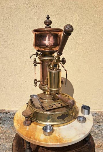 Stefano Ugolini - Koffiezetapparaat - Koper, Hout, Messing -
