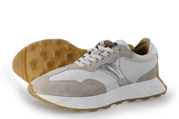 Scapa Sneakers in maat 39 Beige, Scapa, Verzenden, Beige, Zo goed als nieuw
