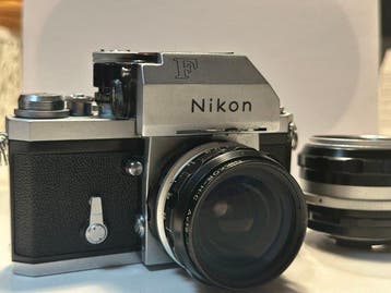 Nikon F + Nikkor-s 50mm F1.8 & Nikkor-H 28mm F3.5 Single, Nieuw
