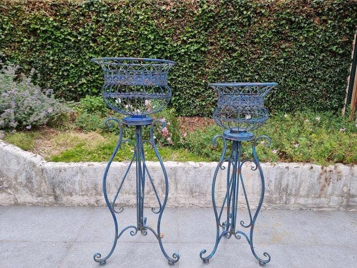 Pot de fleurs (2) - Fer, Antiquités & Art, Art | Objets design