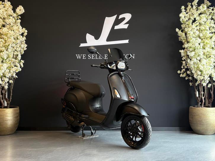 Vespa Sprint | Digitale teller | Brom | 2026 | 0 km | Nieuw, Fietsen en Brommers, Scooters | Vespa, Klasse B (45 km/u), Vespa S
