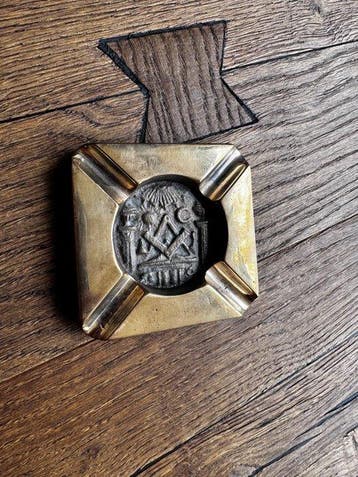 Late 19th century Masonic Ashtray - Cendrier - Laiton