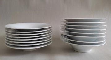 Alessi - Toyo Ito - Bord (16) - Ku-collectie - Porselein