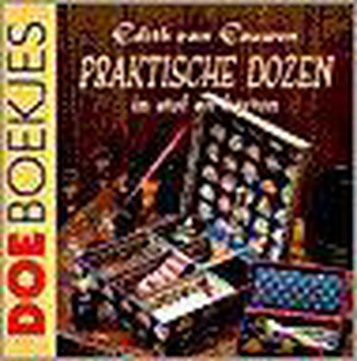 Praktische dozen in stof en karton / Doeboekjes, Livres, Loisirs & Temps libre, Envoi