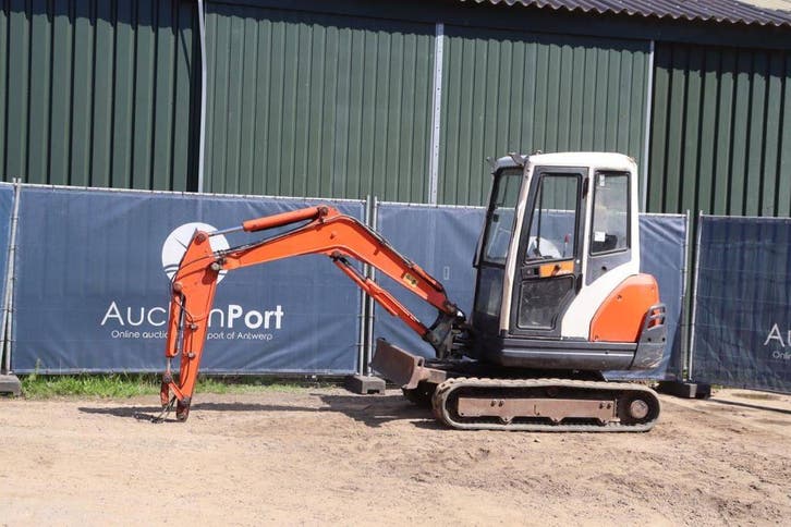 Veiling: Rupsgraafmachine Kubota KX61 Diesel 13kW, Articles professionnels, Machines & Construction | Grues & Excavatrices, Enlèvement