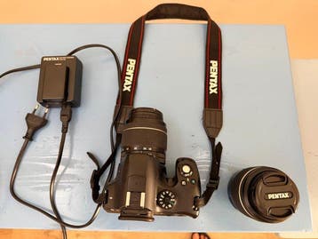 Pentax K-50+ 18-55 mm + 50-200 mm Digitale reflex camera