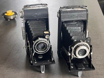 Zeiss Ikon Nettar 515/2 + Agfa Billy Record.