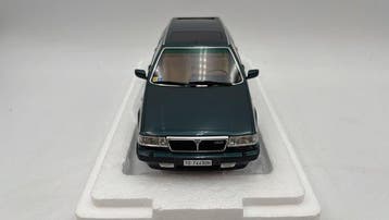Laudoracing 1:18 - Modelauto - Lancia Thema S. W. T.D.