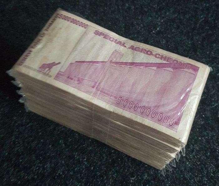 Zimbabwe. - 500 x 5 Billion Dollars 2008 - Pick 61 (Zonder, Postzegels en Munten, Bankbiljetten | Europa | Niet-Eurobiljetten