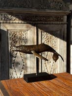 Beeld, No Reserve - Bronze Patinated Whale Soaring on its