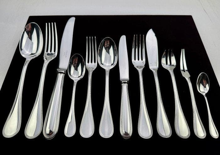 Christofle - Tafelservies voor 12 (154) - Parels -, Antiquités & Art, Antiquités | Meubles | Tables