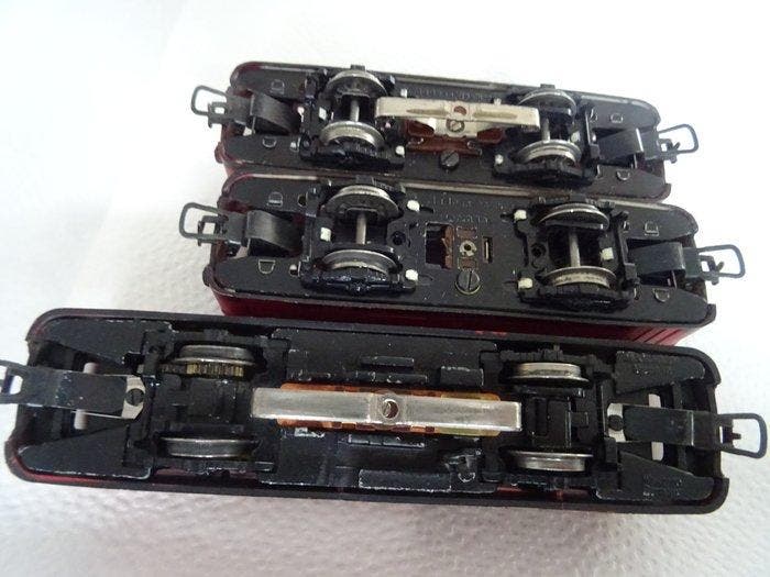 Märklin H0 - 3016/4018 - Modeltrein motorwagen (3) - VT 95, Hobby en Vrije tijd, Modeltreinen | H0