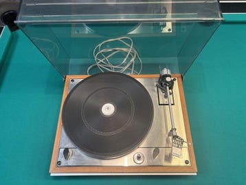 Thorens - TD 166 2-snelheden riemaandrijving met zwevend, Nieuw