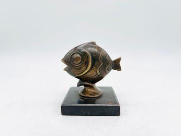 FvM (Ferdinand von Miller?) - Sculpture, Art deco fish, Antiek en Kunst