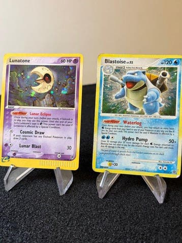 Pokémon - 2 Card - Lot Duo Vintage Holo : Lunatone Holo Rare, Nieuw