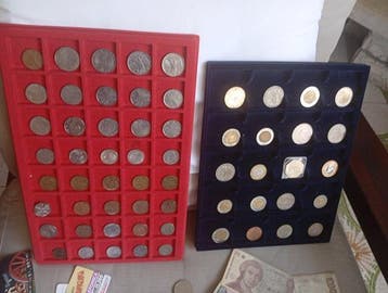 Wereld. lotto da 1036 monete Regno- Repubblica Mondiali