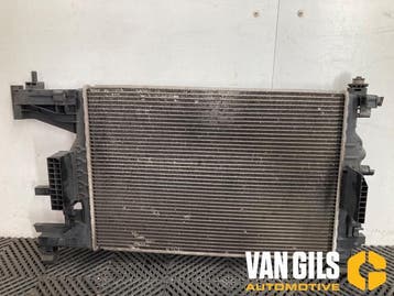 Radiateur Opel Astra O290466