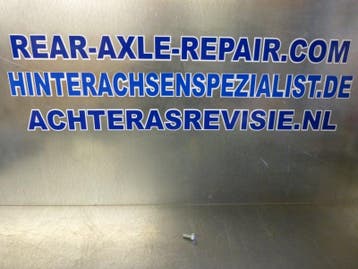 Bout ZF sper 004, treksterkte 10.9 (Achteras), Verzenden, Nieuw, Universele onderdelen