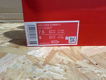 Nike - Zoom Vomero 5 - Sneakers - Taille : EU 40.5 - Neuf, Nieuw
