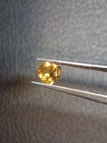 Natural Citrine Gemstone – Faceted Heart Cut 6x6 mm Yellow |, Verzenden