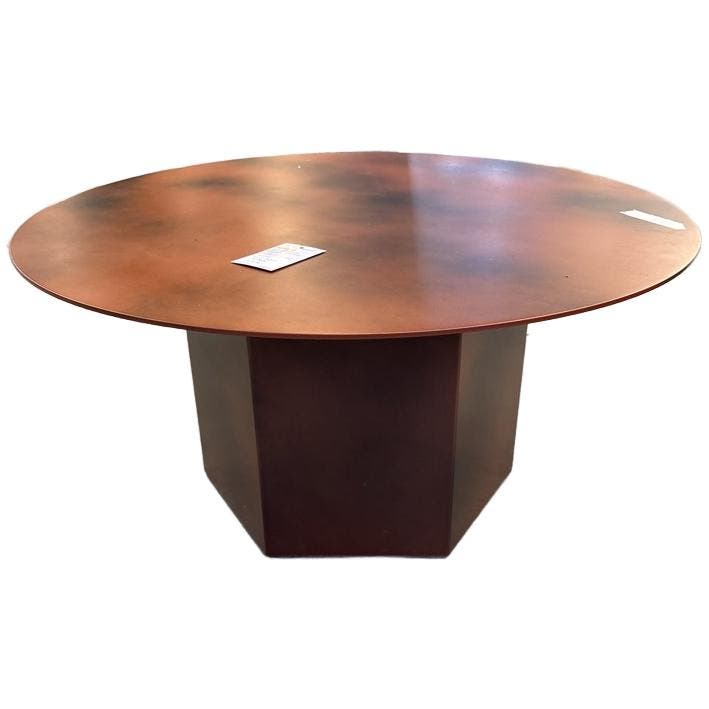 Gubi Epic Steel 80 Cm - Salontafel - Ongebruikt, Huis en Inrichting, Tafels | Salontafels, Zo goed als nieuw, 50 tot 100 cm, Metaal