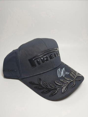 Mercedes - Night out Podium Cap Limited Edition - Kimi